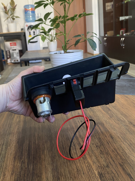 Блок зарядки USB-C 65W для BMW E36 в Пензе